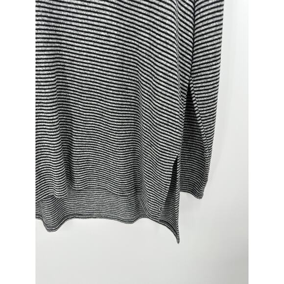 Karen Kane Sweater Womens Large Black Gray Striped Cowl Neck Pullover Side Slit - Picture 3 of 6